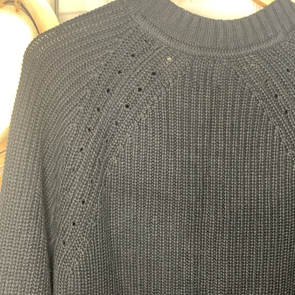 GAP cable knit button up sweater - Picture 9 of 11